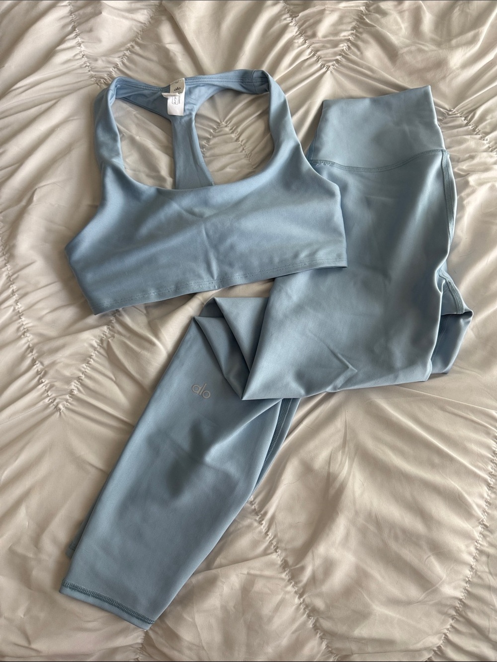 ALO Yoga Airlift Celestial Blue Sports Bra and Leggings Set  - NWOT
